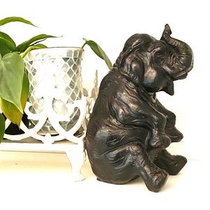 Elephant tabletop accent, bookend, book stop